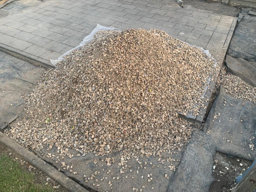 Dolomiet steentjes gratis, Tuin en Terras, Ophalen, Geel, Dolomiet