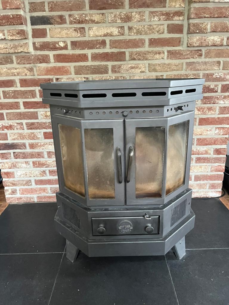 Vrijstaande houtkachel incl ventilatoren., Huis en Inrichting, Kachels, Ophalen, Gebruikt, Houtkachel, Vrijstaand