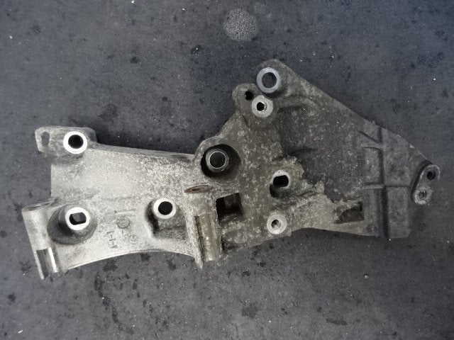 DYNAMO STEUN Renault Clio III (BR / CR) (01-2005/12-2014), Gebruikt, Renault