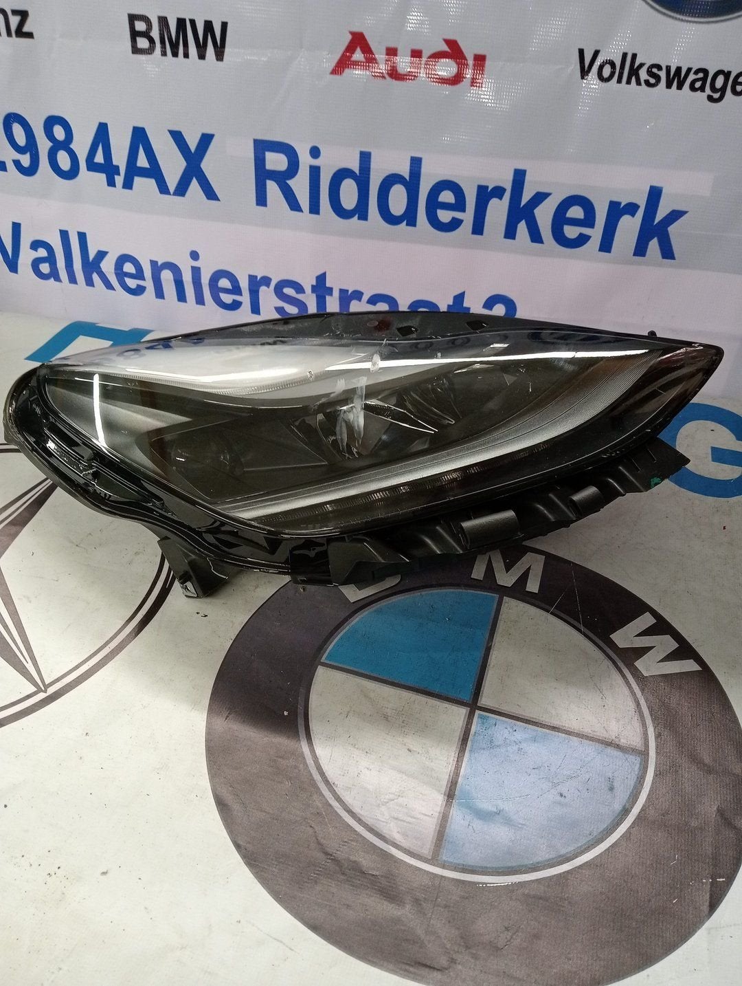 Koplamp Tesla Model 3Y Projector Matrix 151495300C Rechts, Gebruikt, -, Overige automerken, -