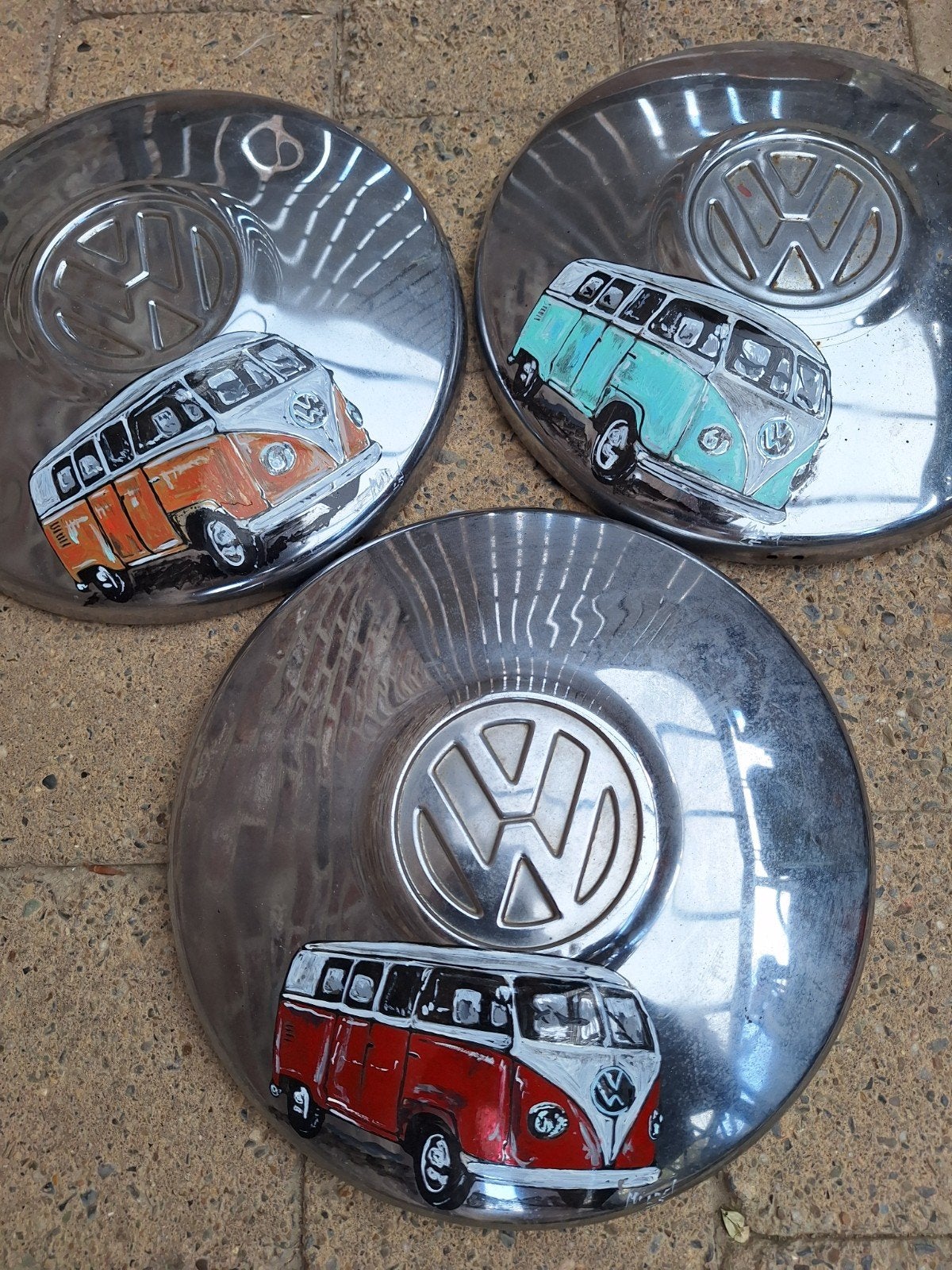 VW chroom wieldeksels met geschilderde VW T1, Ophalen of Verzenden