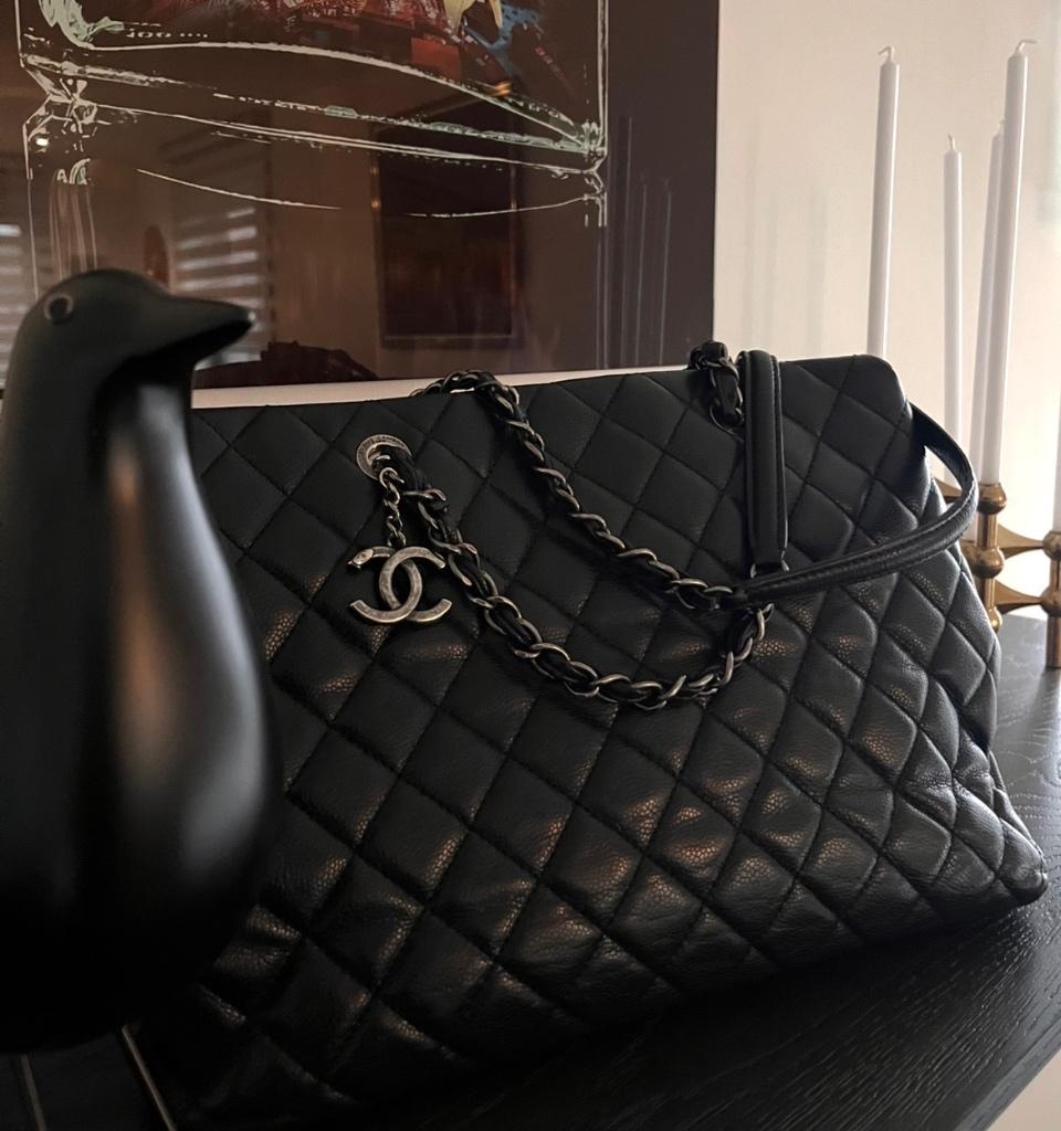 Chanel GST schoudertas zwart caviar leer, Enlèvement ou Envoi, Comme neuf, Noir, Shopper