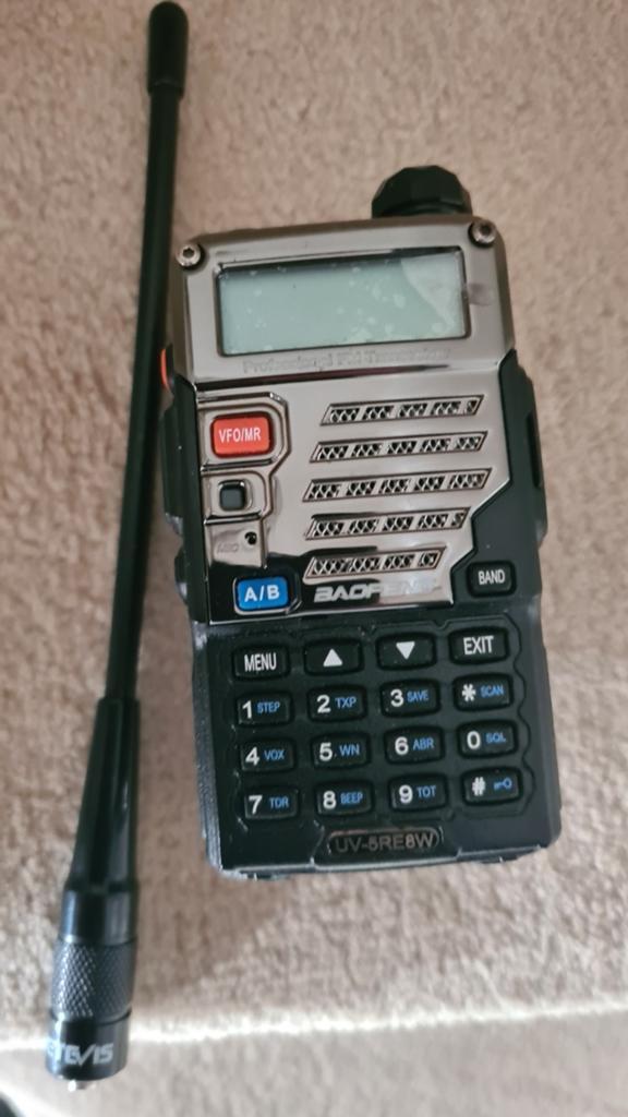 baofeng uv 5 RE 8w-Plus . talkie portofoon Vhf Uhf FM, Télécoms, Talkies-walkies & Walkies-talkies, Enlèvement
