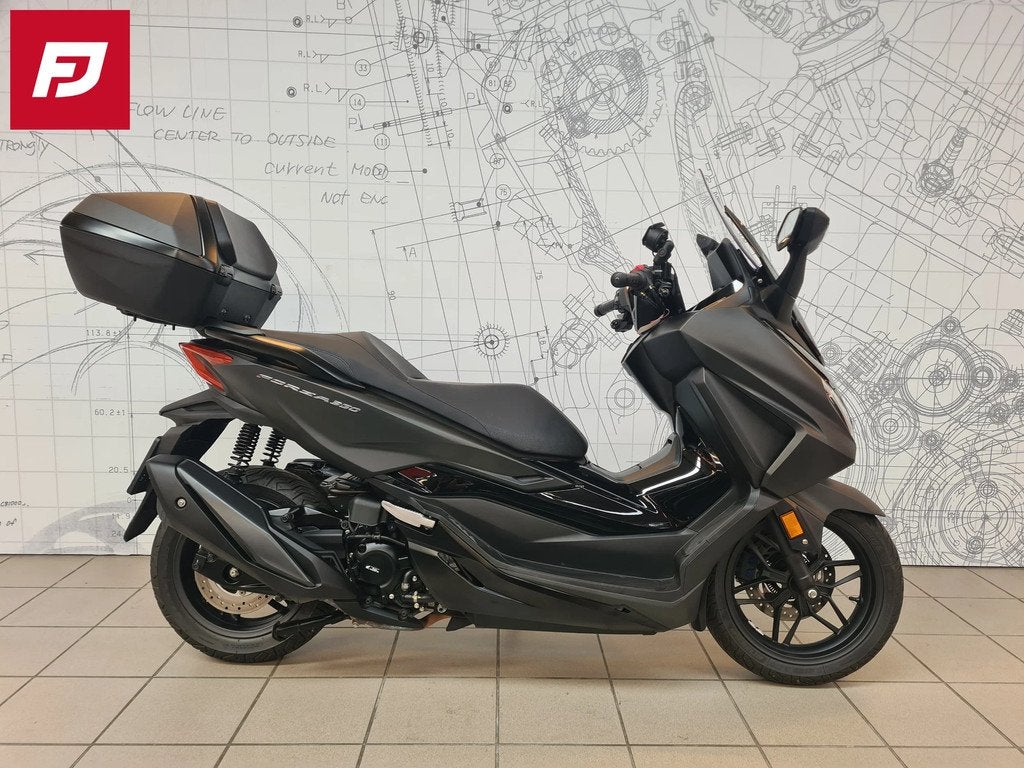 Honda NSS 350 Forza (bj 2023), Scooter, Bedrijf, 350 cc, 12 t/m 35 kW