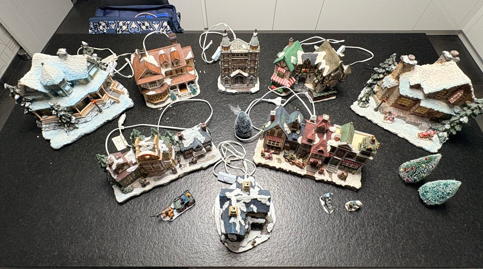 Volledig kerstdorp, Ophalen, Zo goed als nieuw