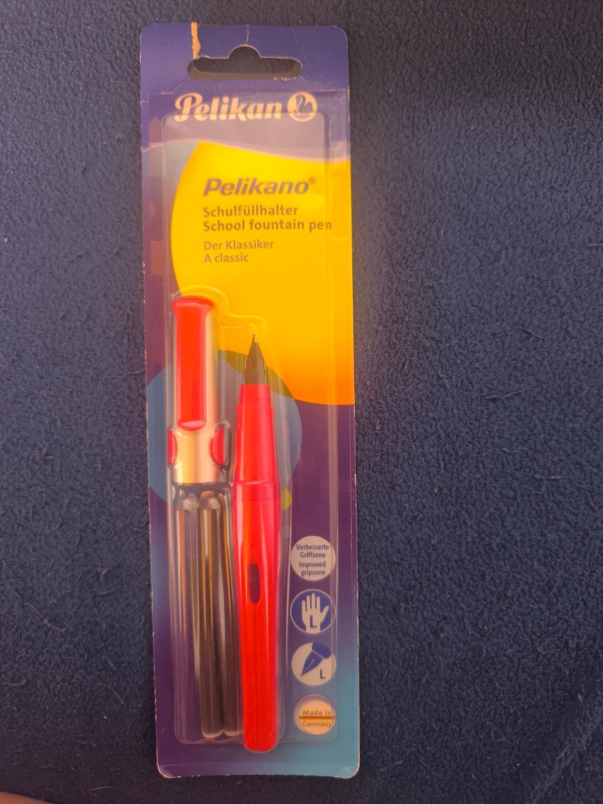 pelikan stylo, Enlèvement