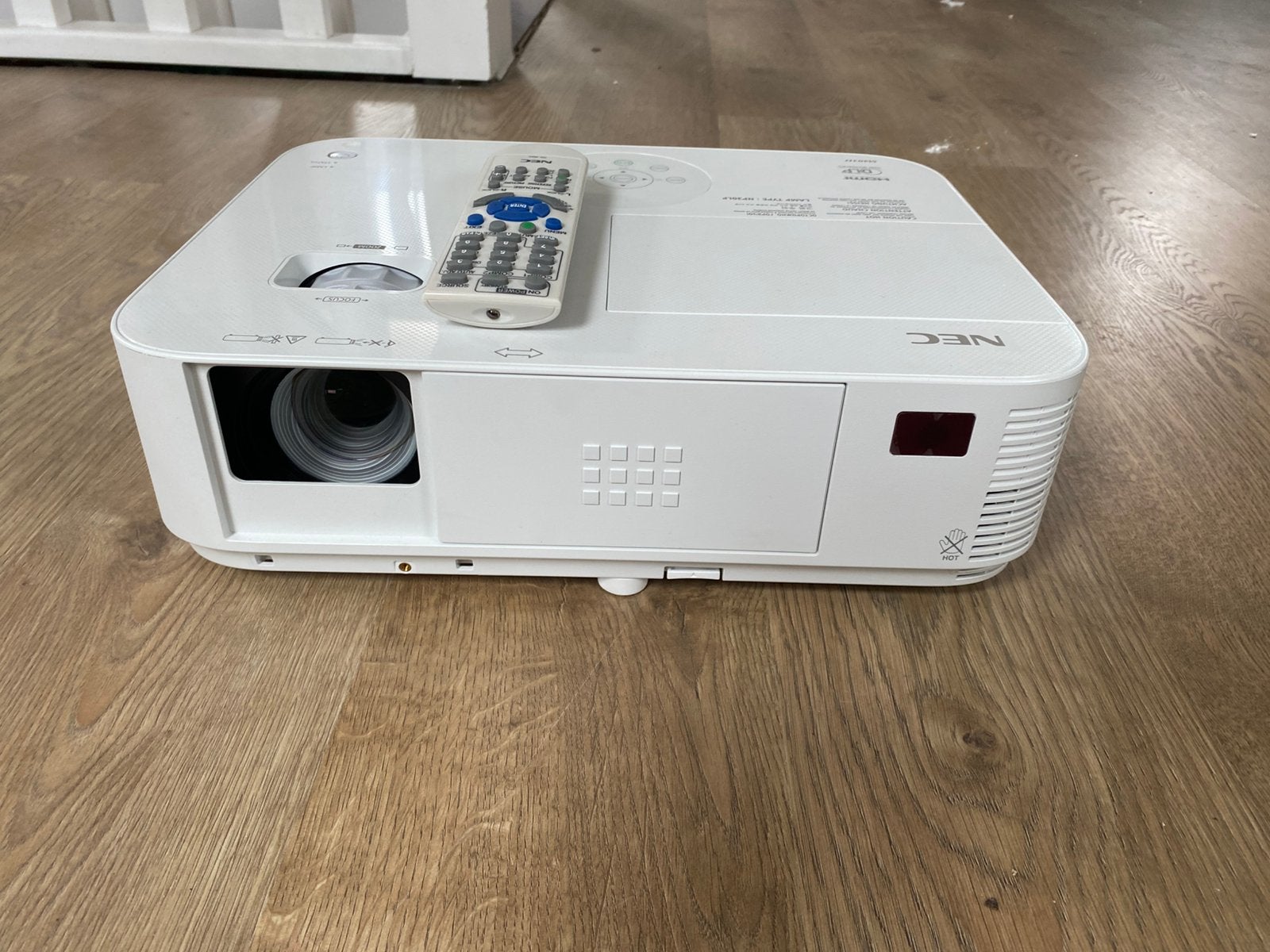 NEC M403H Beamer, 1920 x 1080 Full HD, 4000 Lumen, Ophalen, Gebruikt, NEC, Overige technologie