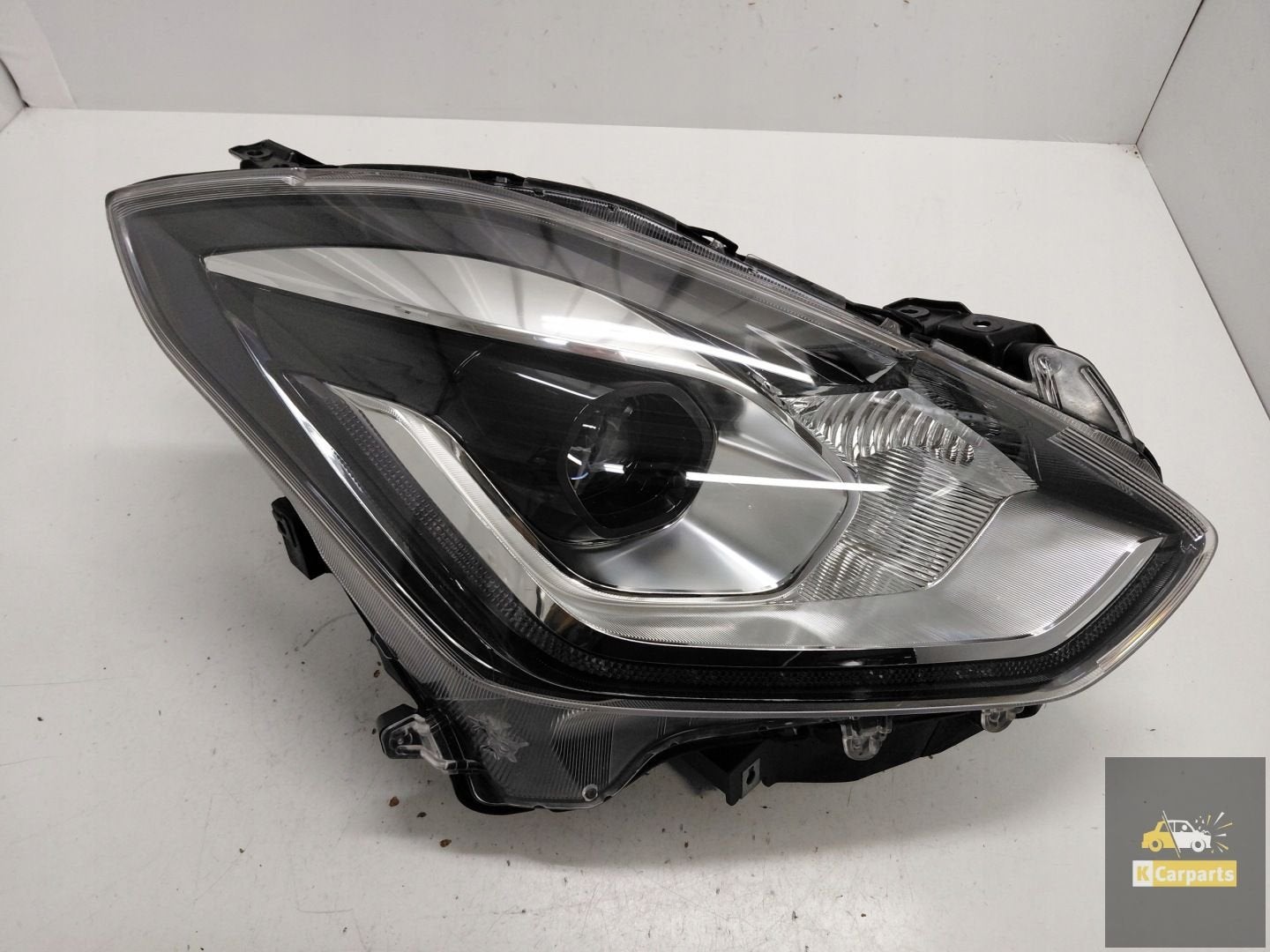Suzuki Swift MK8 Volledig Led lamp rechts, Gebruikt, Info@suzuki.co.jp, Takatsuka-cho, Chuo-ku 300
432-8611  Hamamatsu, Suzuki Motor Corporation
