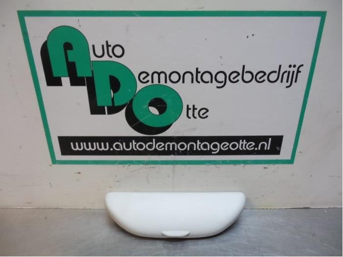 Opbergvak van een Volkswagen Beetle (Beetle 98-), Auto-onderdelen, Gebruikt, -, Volkswagen, -