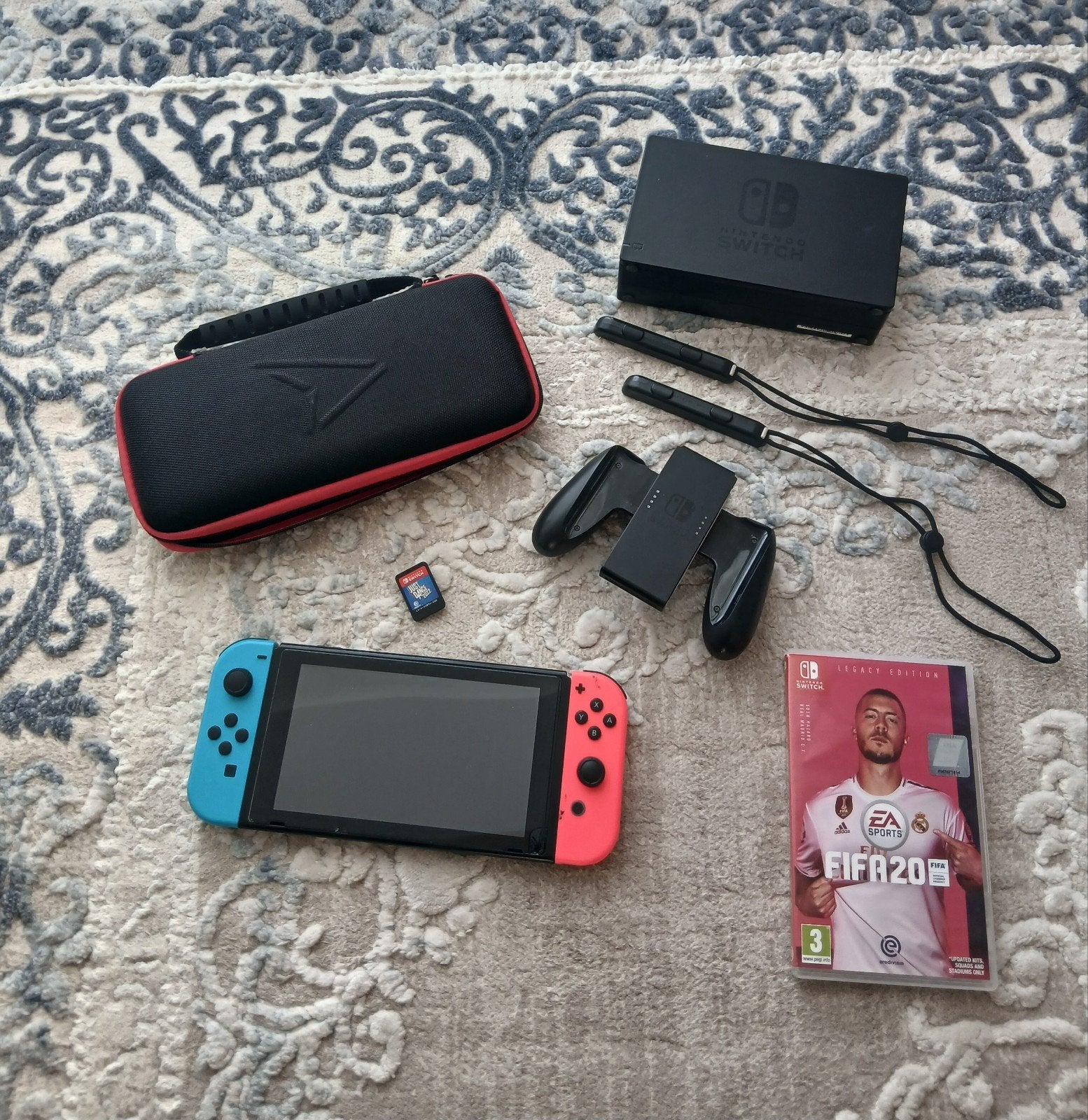 Nintendo Switch + games en accessoires + micro SD card, Met 2 controllers, Ophalen, Switch 2019 Upgrade, Gebruikt