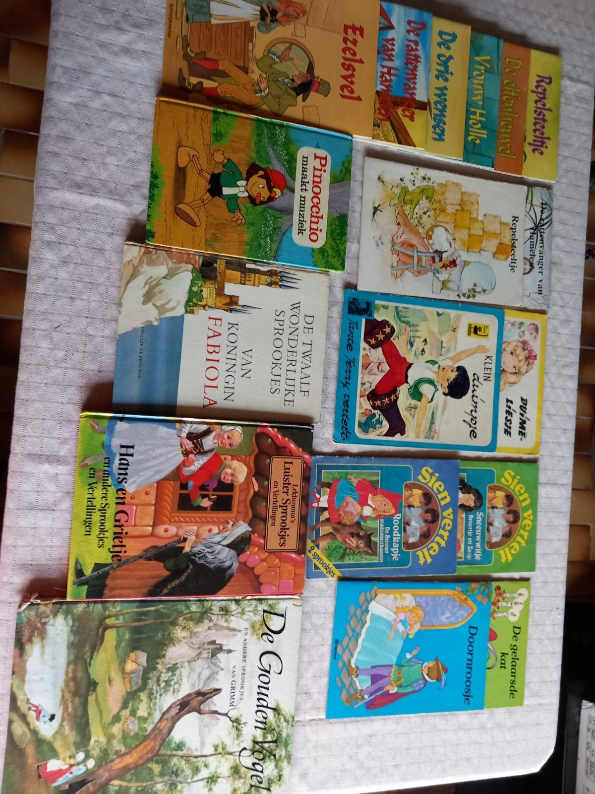 Sprookjesboeken, Boeken, Ophalen