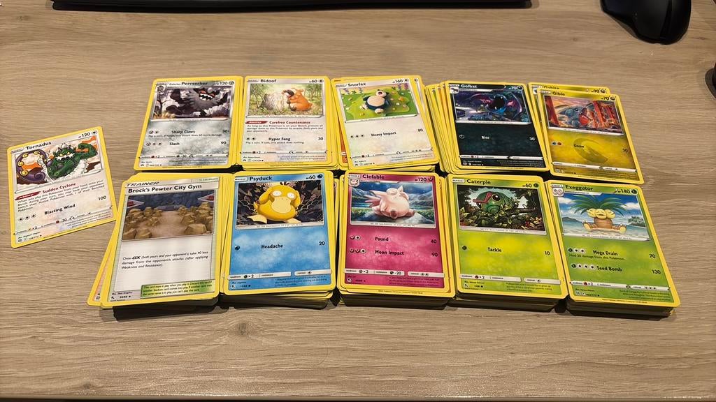 Pokemon bulk +- 500 oudere kaarten, Hobby en Vrije tijd, Ophalen, Zo goed als nieuw