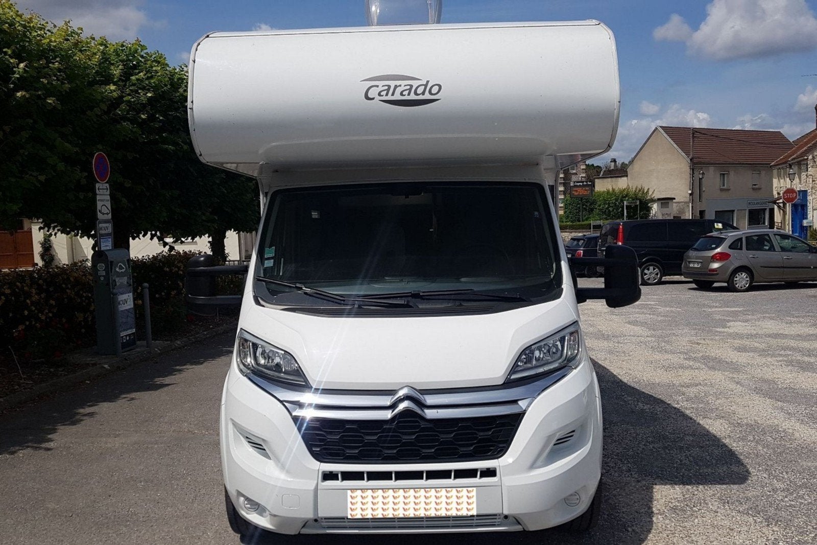 camping car CARADO A461 VERISON GRAND CONFORT "Pour Location