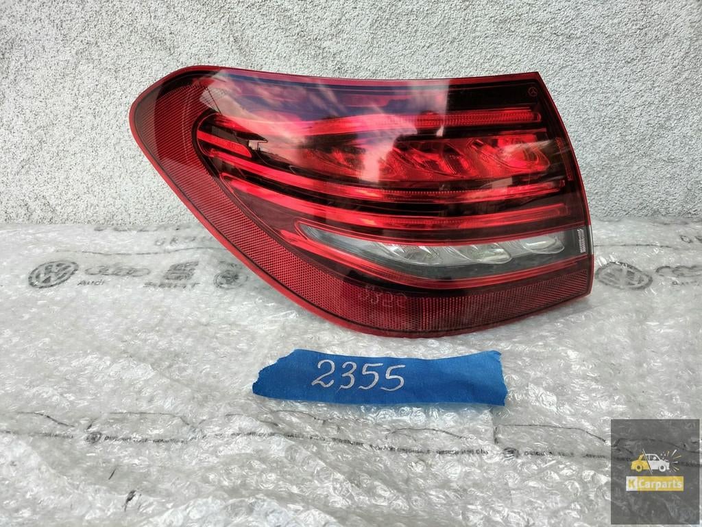 MERCEDES C KLASSE ACHTERLICHT KOMBI LIFT, Gebruikt, Mercedes-Benz AG, Mercedes-Benz, Mercedesstrasse 120
70372  Stuttgart, DE