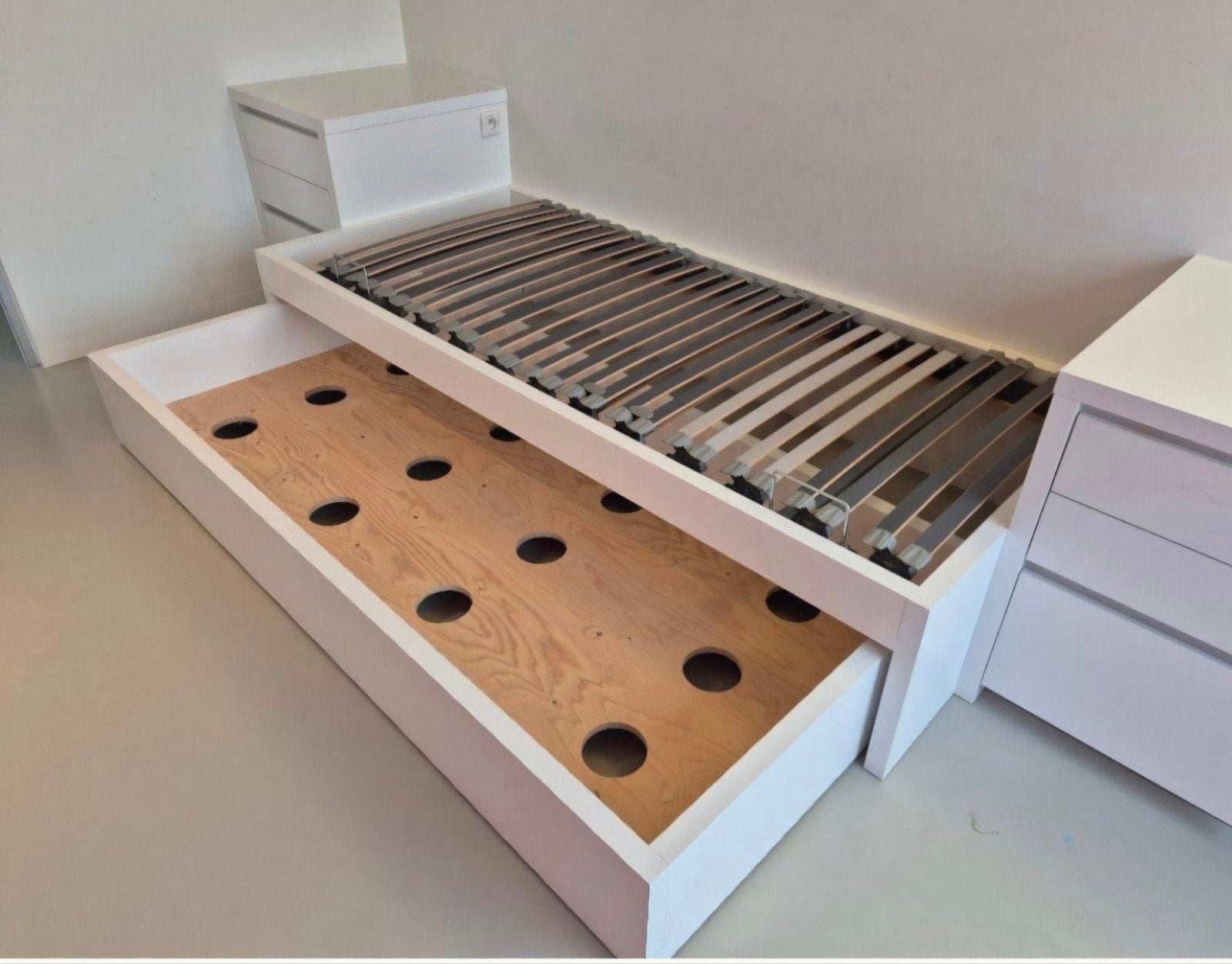Bed met extra matraslade, Ophalen, 90 cm, Eenpersoons, Zo goed als nieuw