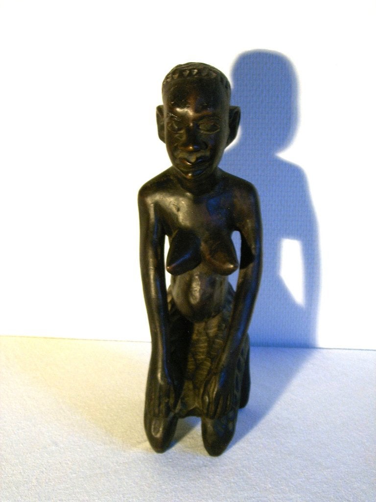 Statue congolaise représentant une femme enceinte., Antiquités & Art, 40 cm, Sculpture, Afrique, Enlèvement ou Envoi