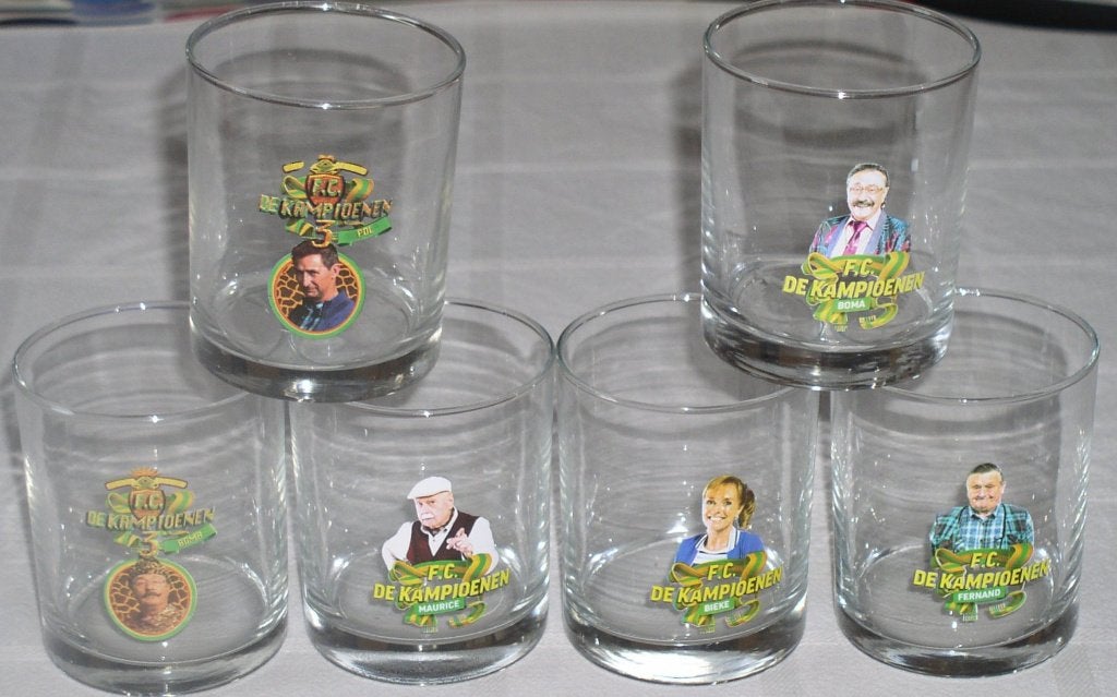 6 waterglazen FC De Kampioenen, Ophalen of Verzenden, Zo goed als nieuw, Glas of Glazen, Overige merken