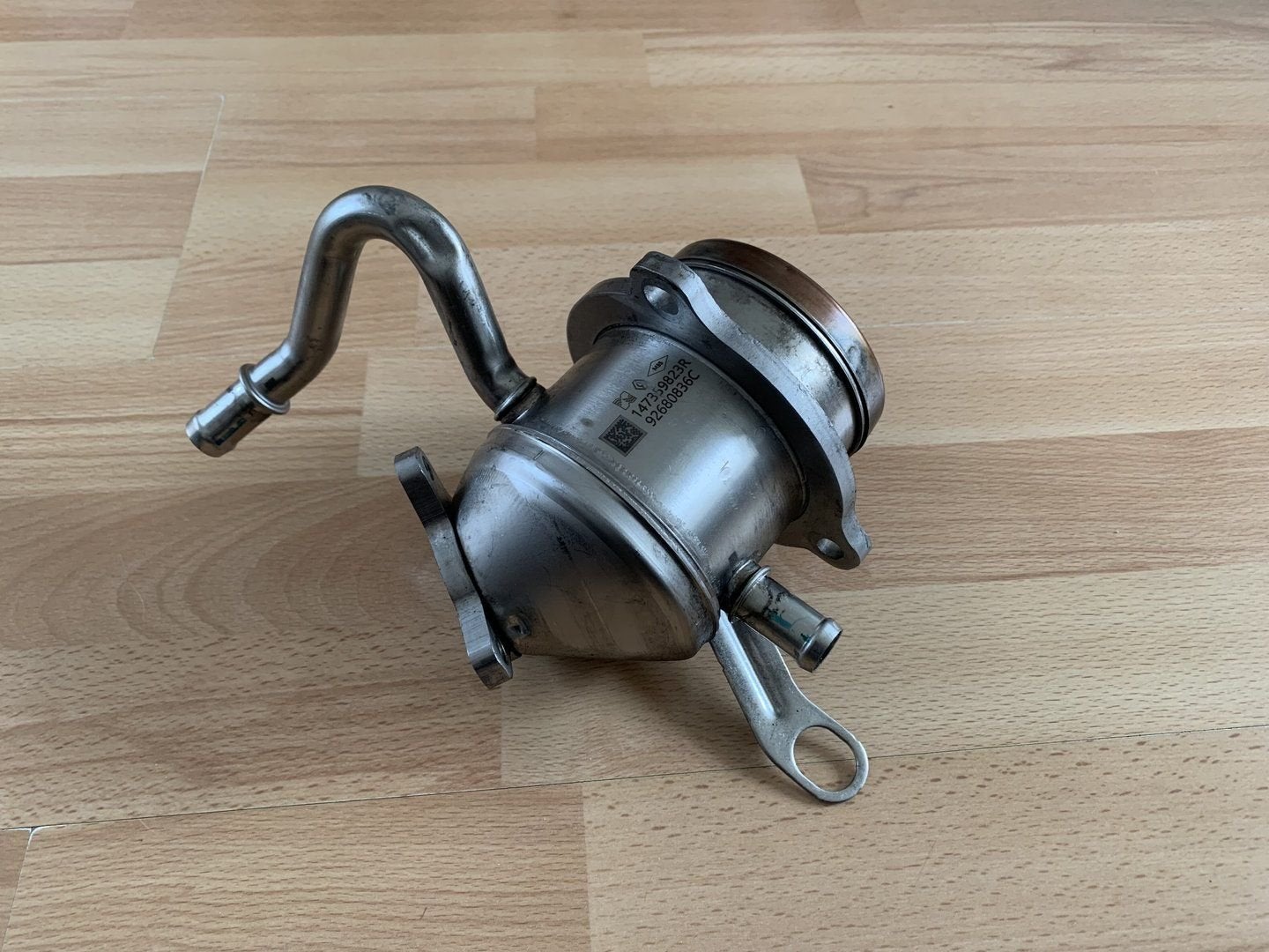 EGR koeler 1.5 DCI diesel 85KW 147359823R renault mercedes, -, Utilisé, -, -
