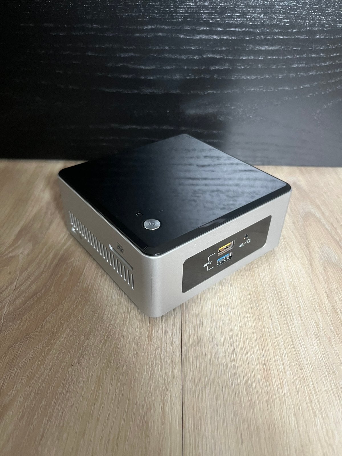 Intel NUC5CPYH – Mini PC Barebone, Enlèvement ou Envoi, Comme neuf