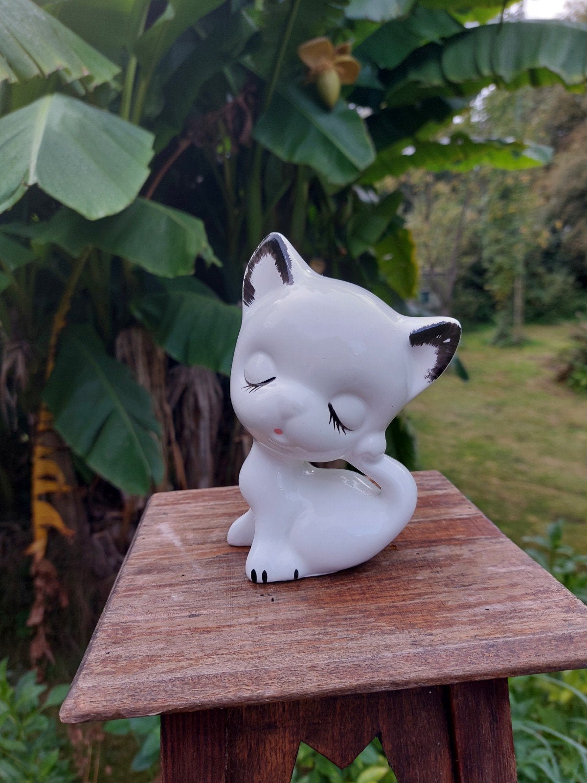 statuette de chat/grosse tête/Années 70, Enlèvement ou Envoi, Blanc