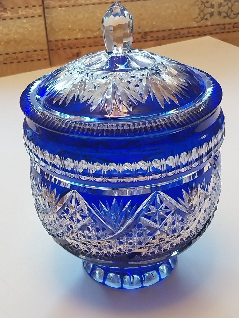 Grand bole bleu boème, Enlèvement