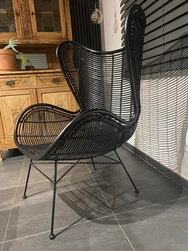 HKliving Rattan Egg Chair Zwart /design stoel, Huis en Inrichting, Ophalen, Gebruikt, Minder dan 75 cm, Riet of Rotan