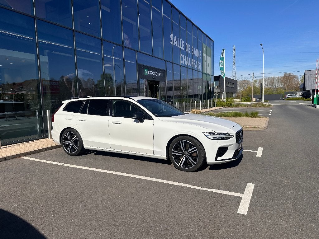 Volvo V60 T6 PHEV R-Design, Auto's, Volvo, Automaat, Dealer onderhouden, 4 cilinders, 257 kW