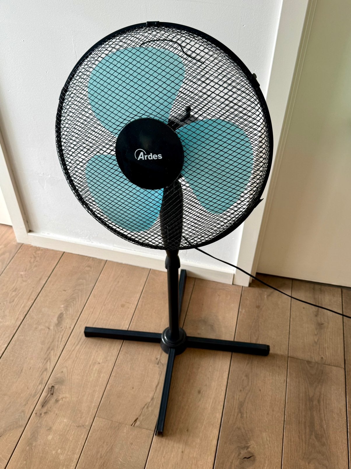 vloerventilator, Elektronische apparatuur, Ophalen, Gebruikt, Tafelventilator