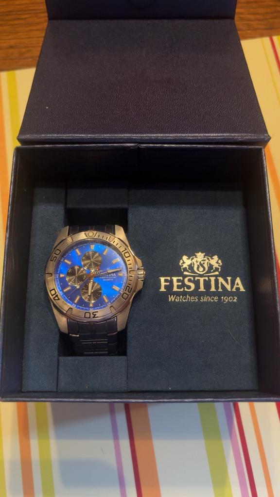 Festina horloge, Staal, Polshorloge, Zo goed als nieuw, Zilver