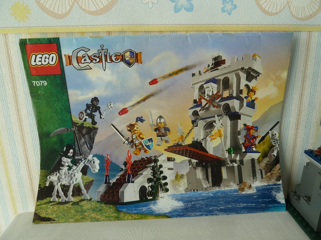 Lego Castle Fantasy Era 7079 Drawbridge Defense, Kinderen en Baby's, Compleet, Lego, Ophalen of Verzenden, Zo goed als nieuw