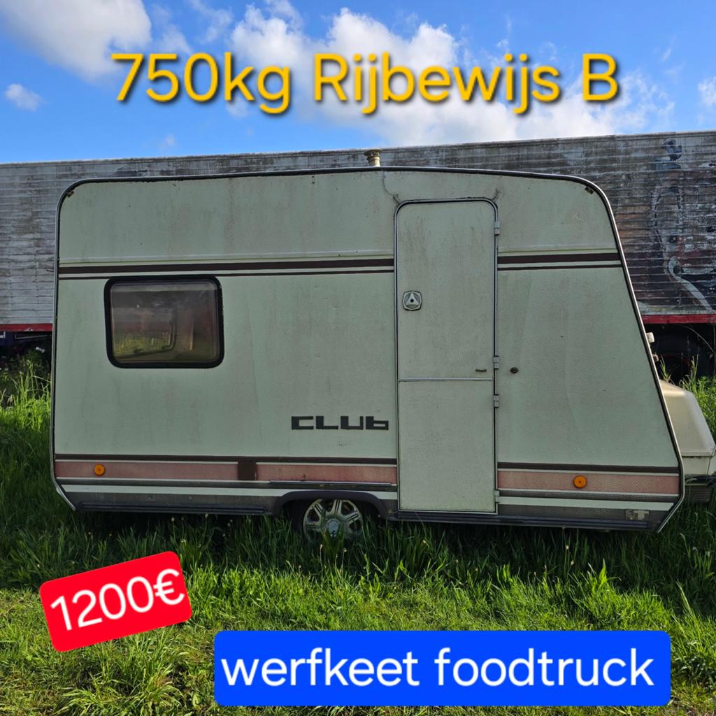 Caravan club 750kg rijbewijs B werfkeet foodtruck camping 4m, Caravans en Kamperen, Ophalen