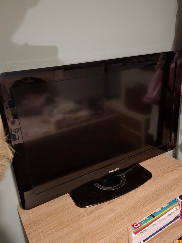 Phillips tv, Ophalen, Philips, Gebruikt, LCD