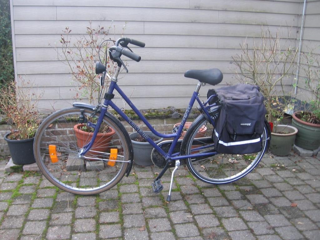 28 inch rijklare damesfiets met fietszakken zonder vitessen, Fietsen en Brommers, Velgrem, 50 tot 53 cm, Ophalen, Overige merken