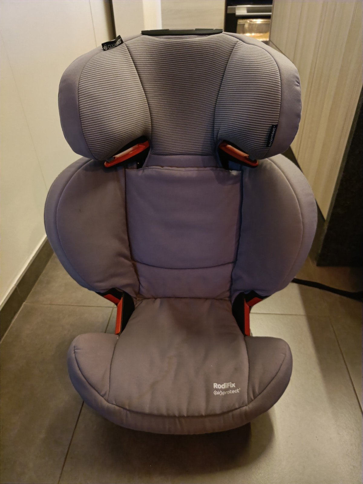 Rodifix Maxi-Cosi bruin isofix zeer veilig, Ophalen, Gebruikt, 15 t/m 36 kg, Verstelbare rugleuning