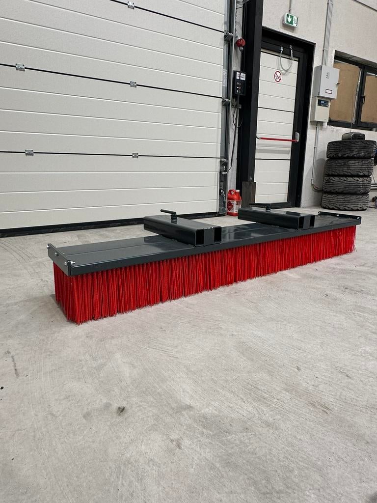 Heftruck borstel 2m 2 rijen, Zakelijke goederen, Ophalen, Heftruck