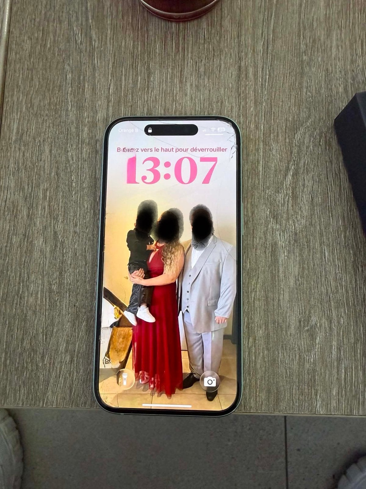 Iphone 15, Télécoms, Téléphonie mobile | Apple iPhone, Avec simlock (verrouillage SIM), 128 GB, IPhone 15, 86 %