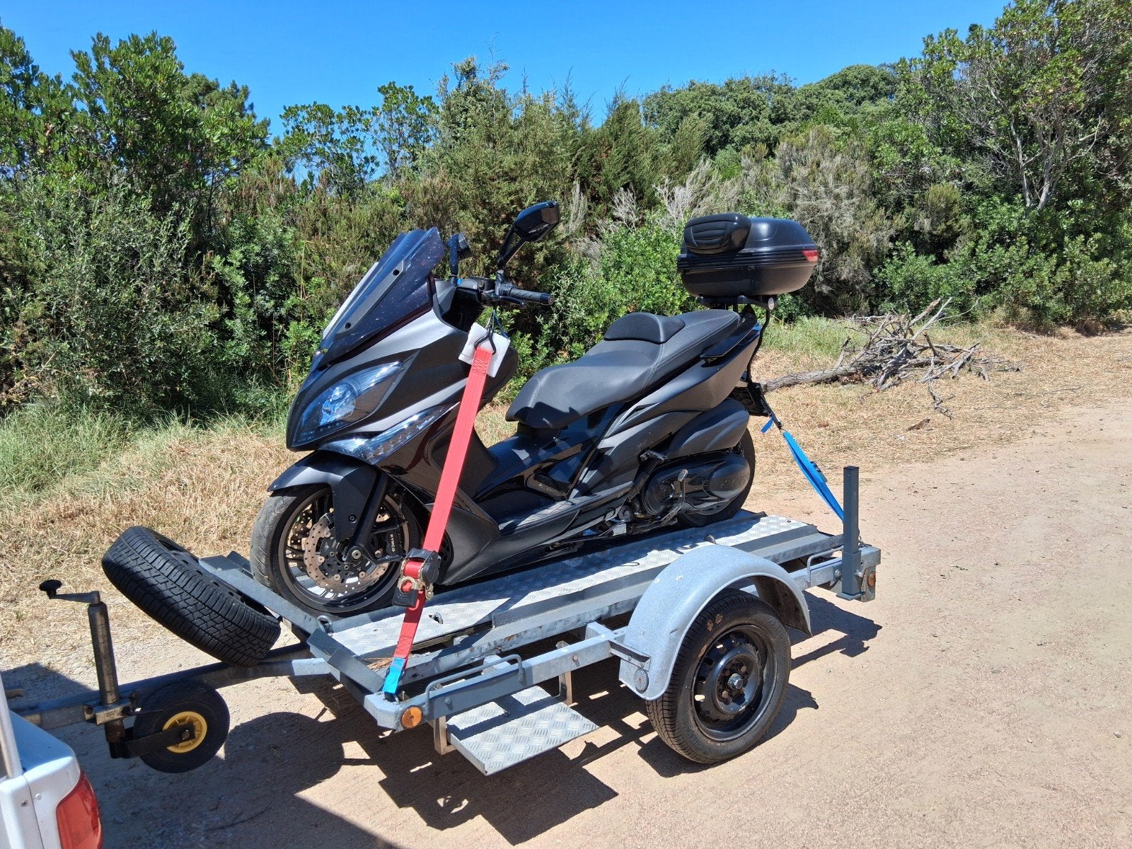 Remorque moto, Motos, Enlèvement
