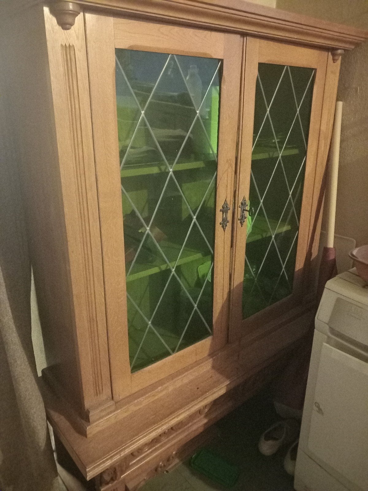 vitrine kast, Ophalen