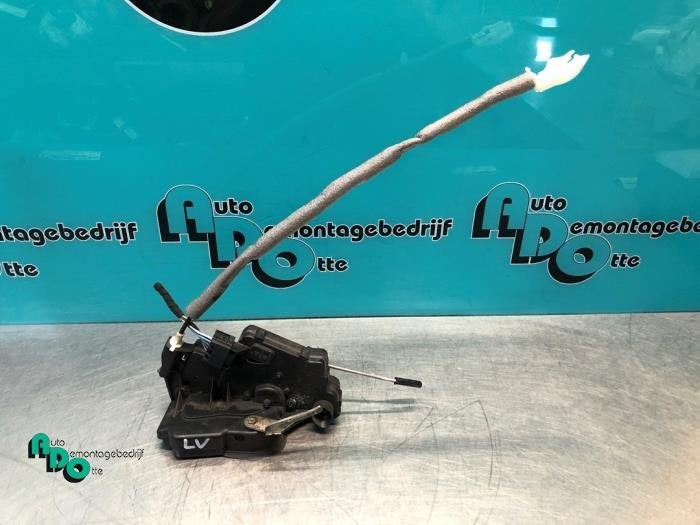Deurslot Mechaniek 4Deurs links-voor van een BMW 3-Serie (3-, Gebruikt, -, -, Ophalen of Verzenden