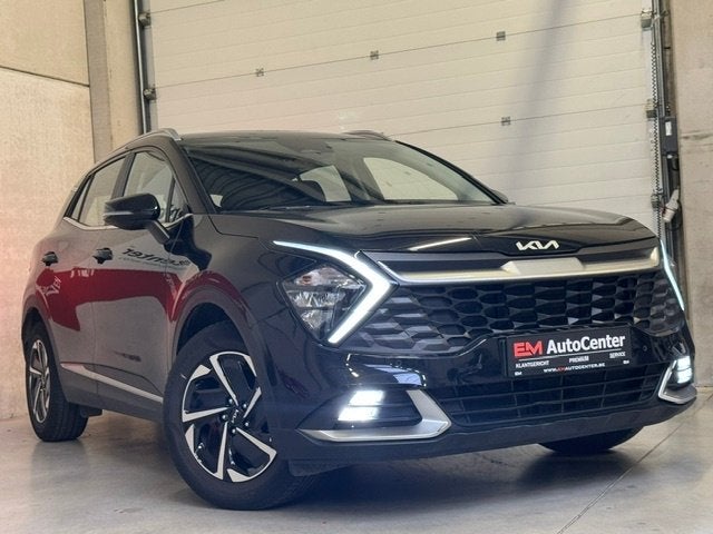 Kia Sportage 1.6 GDI Benzine LED-Camera-Keyless-CarPlay-2022, Auto's, Kia, Voorwielaandrijving, Stof, 4 cilinders, Zwart
