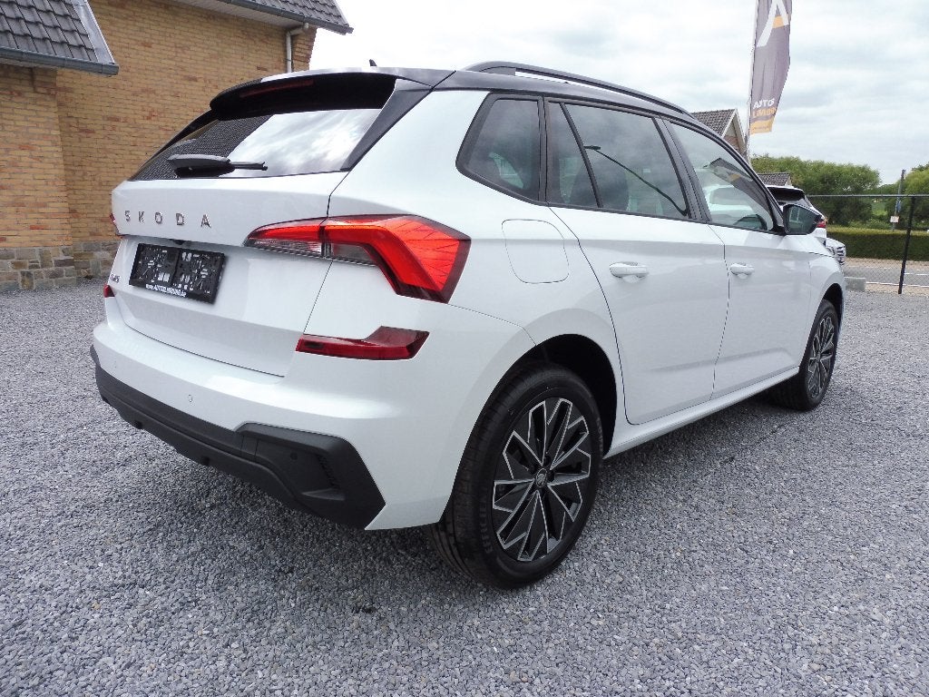 Skoda Kamiq 1.0 TSI 115 DSG Selection "Black Pack"/10km, Autos, Achat, Euro 6, Entreprise, Garantie prolongée