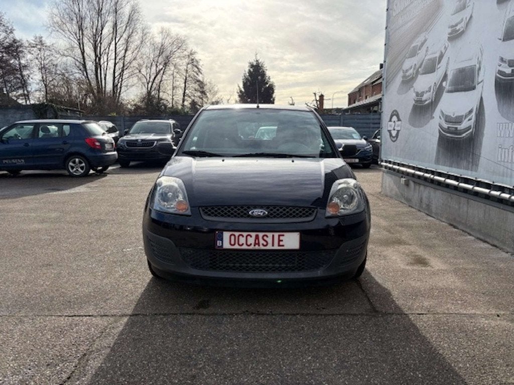Ford Fiesta 1.3i (année de construction 2006), Autos, Achat, 69 ch, Boîte manuelle, Autres couleurs