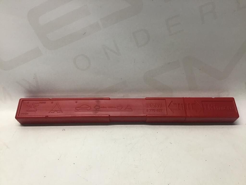 Gevarendriehoek  BMW 5-serie F10 ('10-'17) 6770487, -, Utilisé, -, -