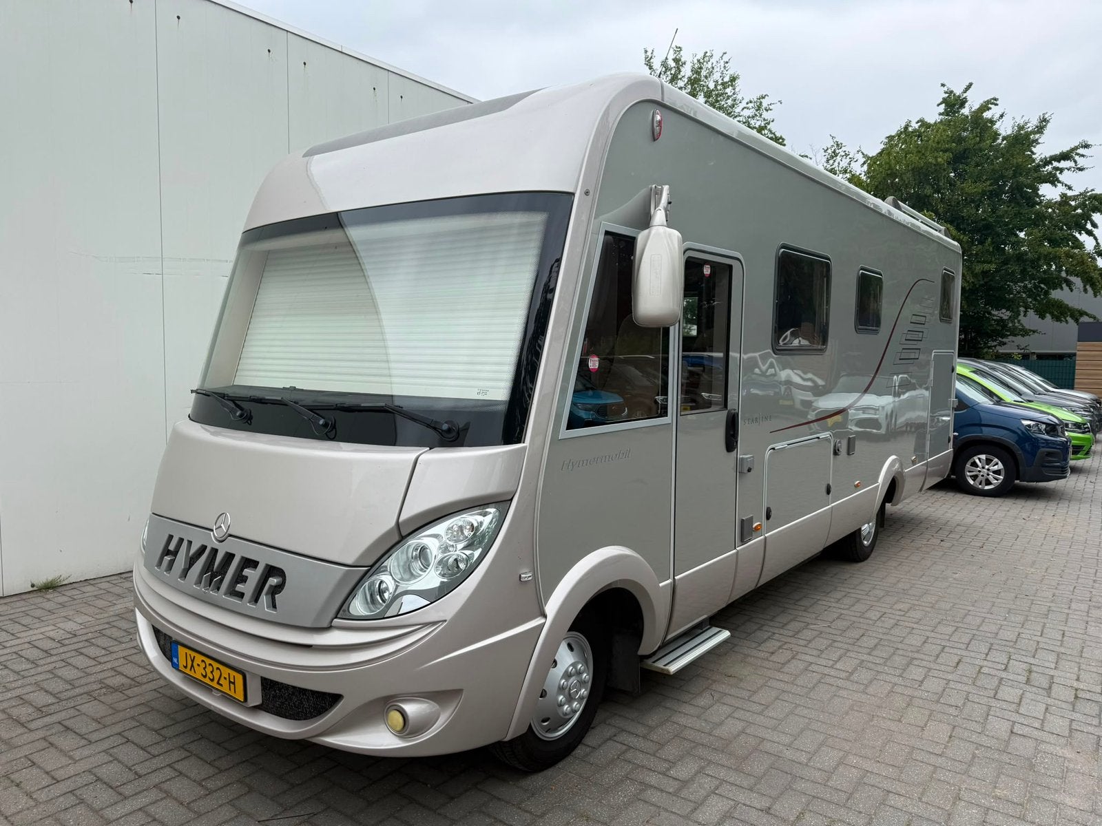 Hymer B 680 Starline Mercedes Automaat , alle opties , 2012, Caravans en Kamperen, Mobilhomes, Diesel, Particulier, Audio installatie