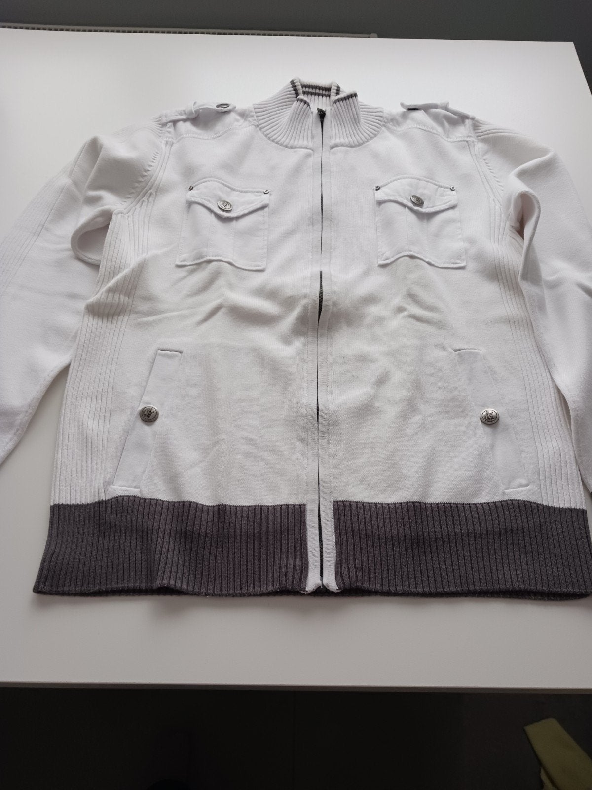 Witte trui merk JBC net als nieuw te koop. Maat M, Kleding | Heren, Truien en Vesten, Ophalen, Maat 48/50 (M), Wit, Zo goed als nieuw