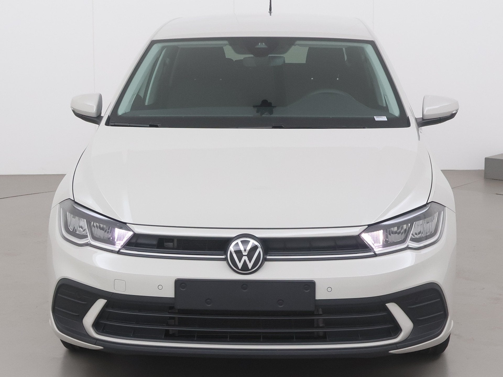 Volkswagen Polo TSI life 95 AT, Automaat, Elektrische buitenspiegels, Bedrijf, 5 deurs
