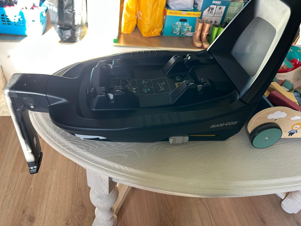 Maxi cosy set, Kinderen en Baby's, Ophalen, 0 t/m 18 kg, Zo goed als nieuw, Isofix