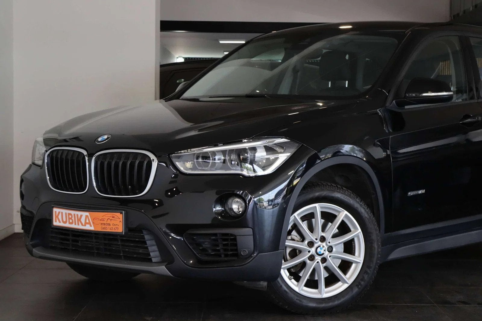 BMW X1 X1 1.5iA sDrive18 CruiseC Navi Leder Garantie*, Autos, Achat, Entreprise, Capteur de lumière, 1505 kg