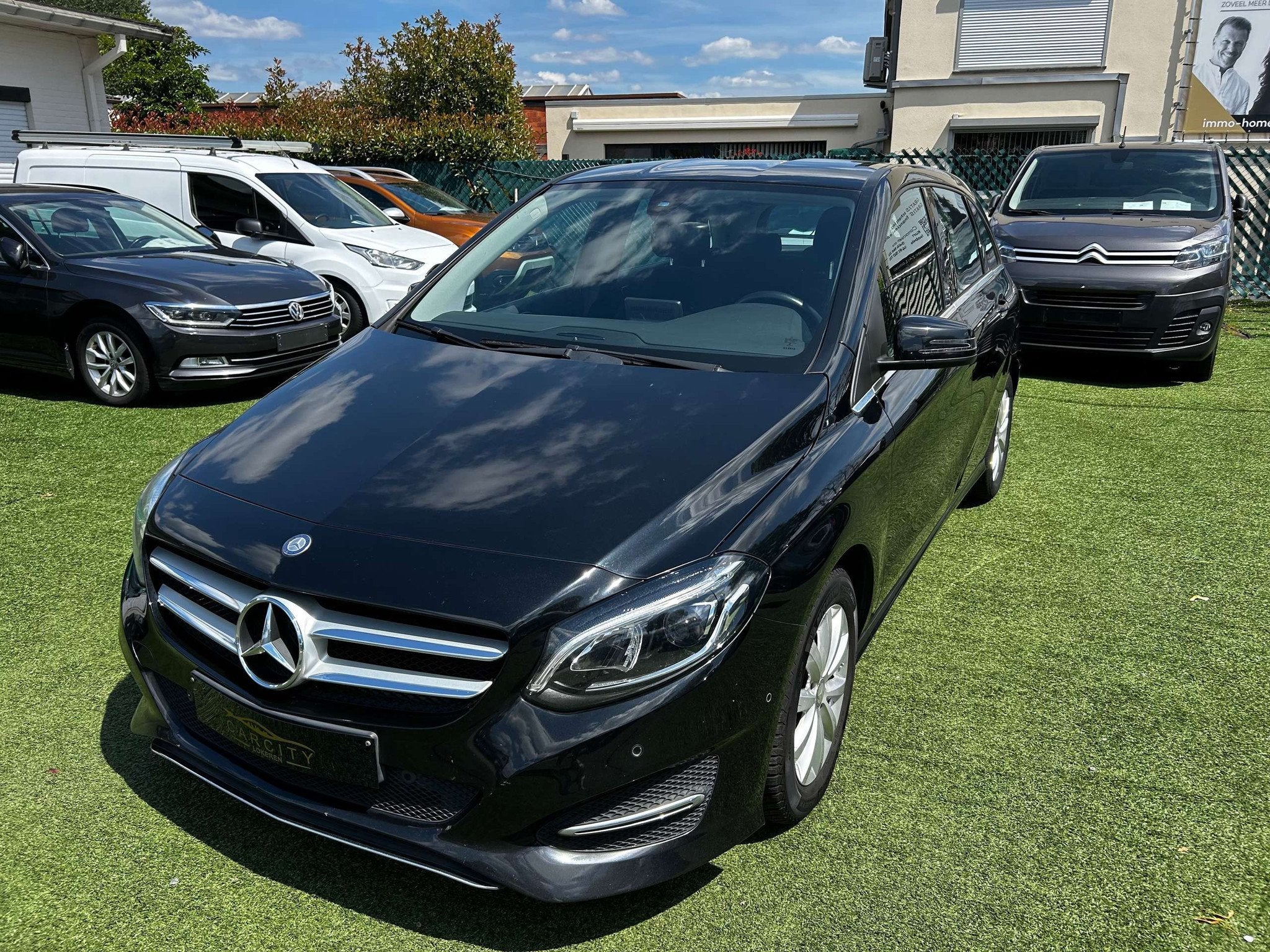 Mercedes-Benz B-Klasse 180 LEDGPSA/CBLEUTHOOTH, Auto's, Mercedes-Benz, Voorwielaandrijving, Stof, Gebruikt, 4 cilinders