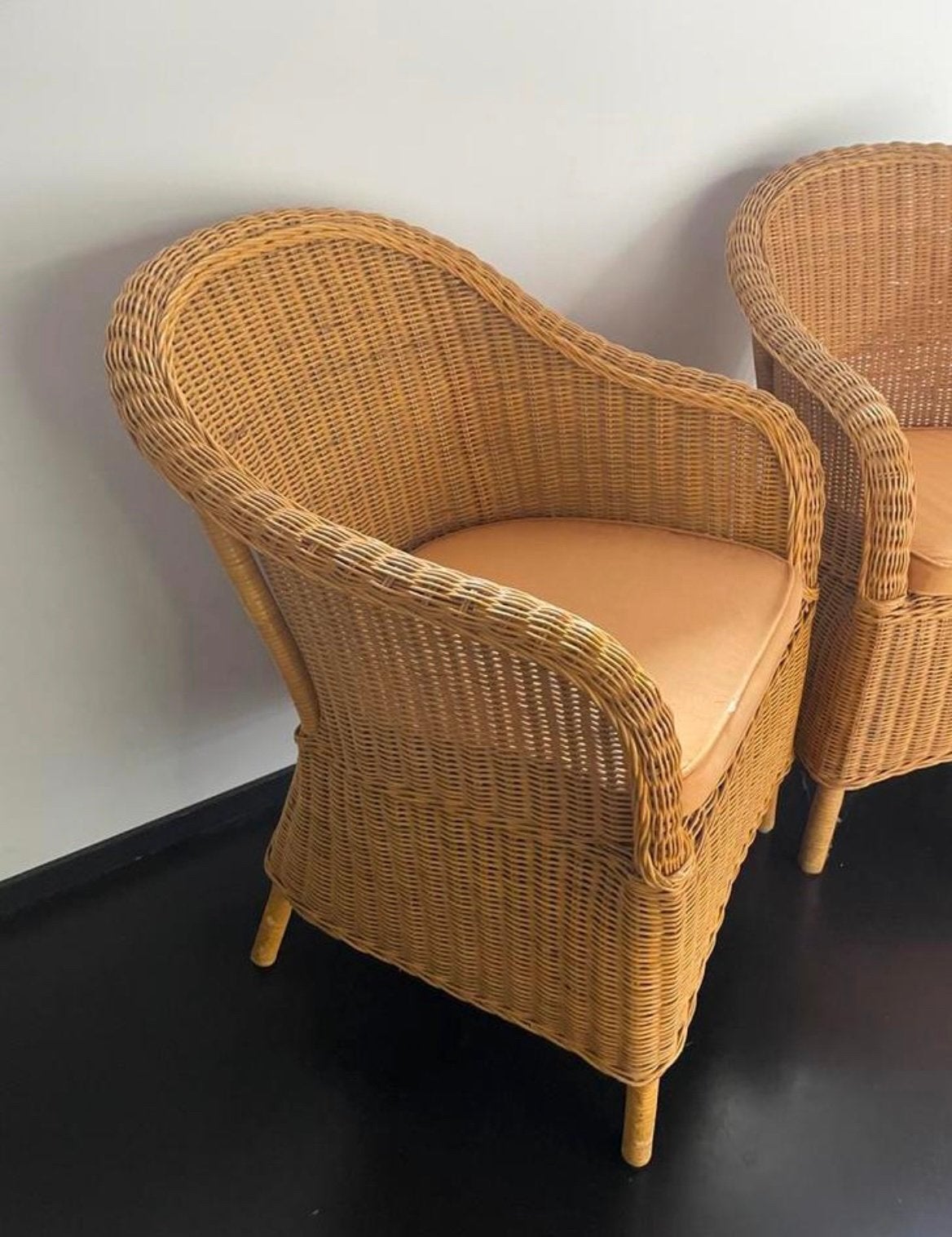 Twee rieten/ rotan zeteltjes, Enlèvement, Comme neuf, Osier ou Rotin